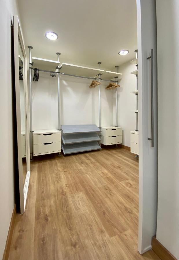 Апартаменты Apartamento Malaga-Centro Экстерьер фото
